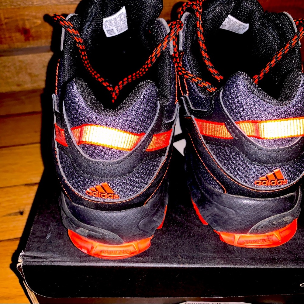 Adidas never worn